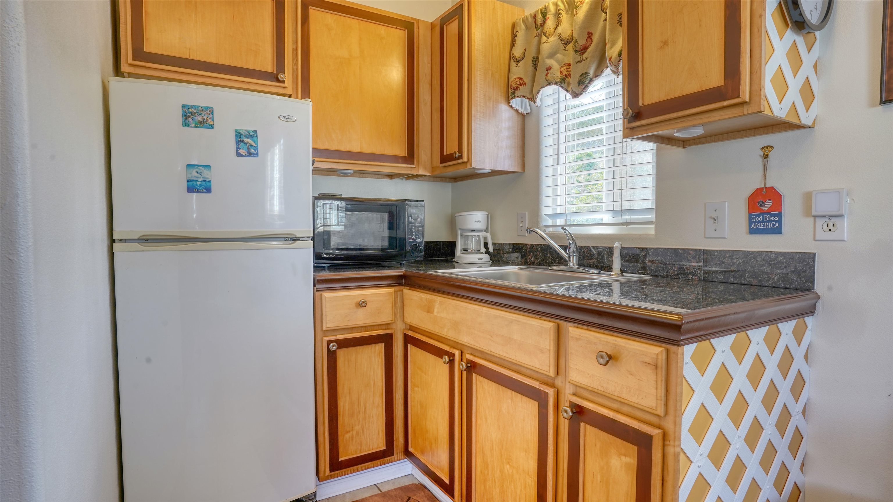 2170  Kahawai St Happy Valley, Wailuku home - photo 41 of 49