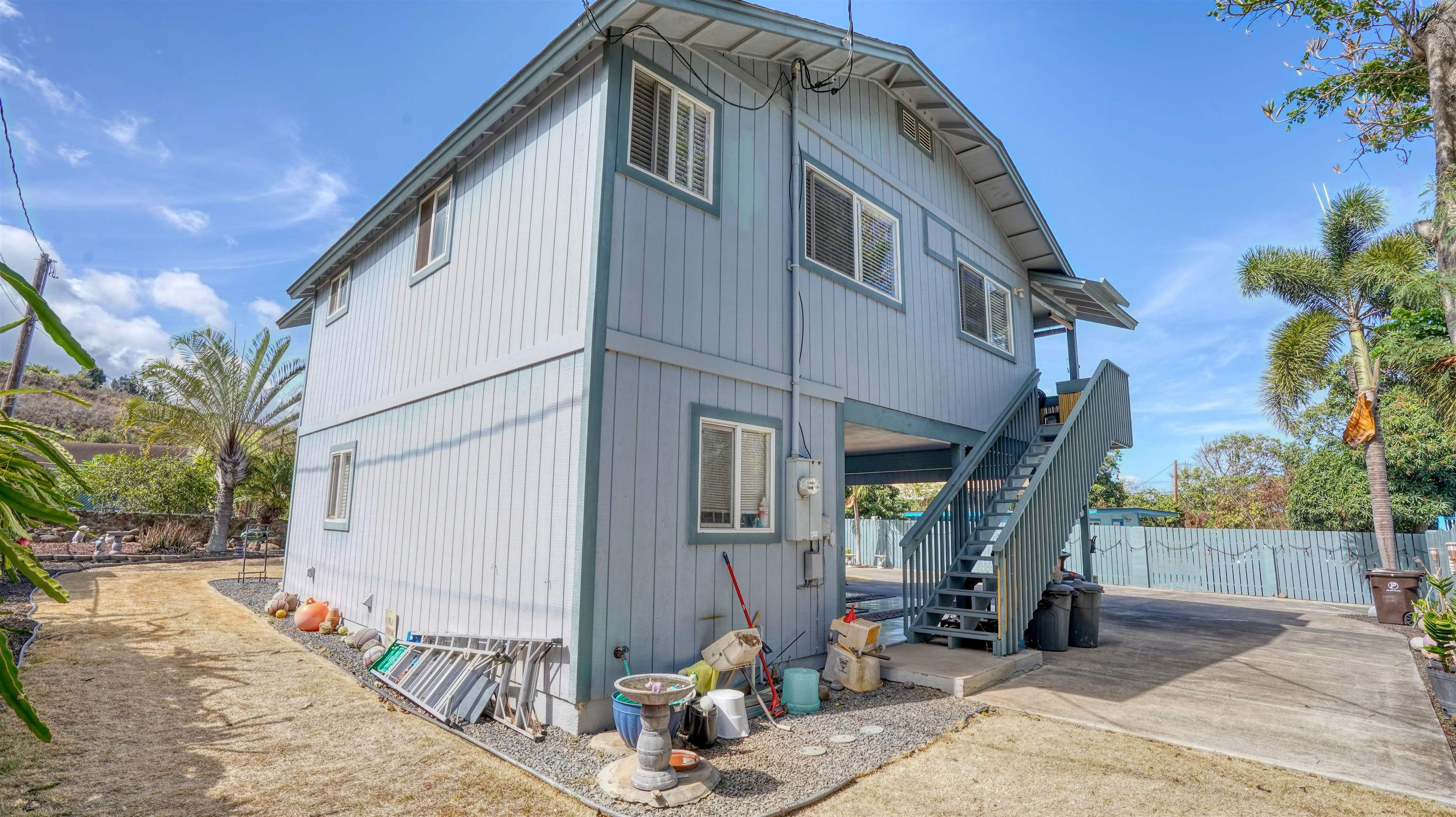 2170  Kahawai St Happy Valley, Wailuku home - photo 47 of 49