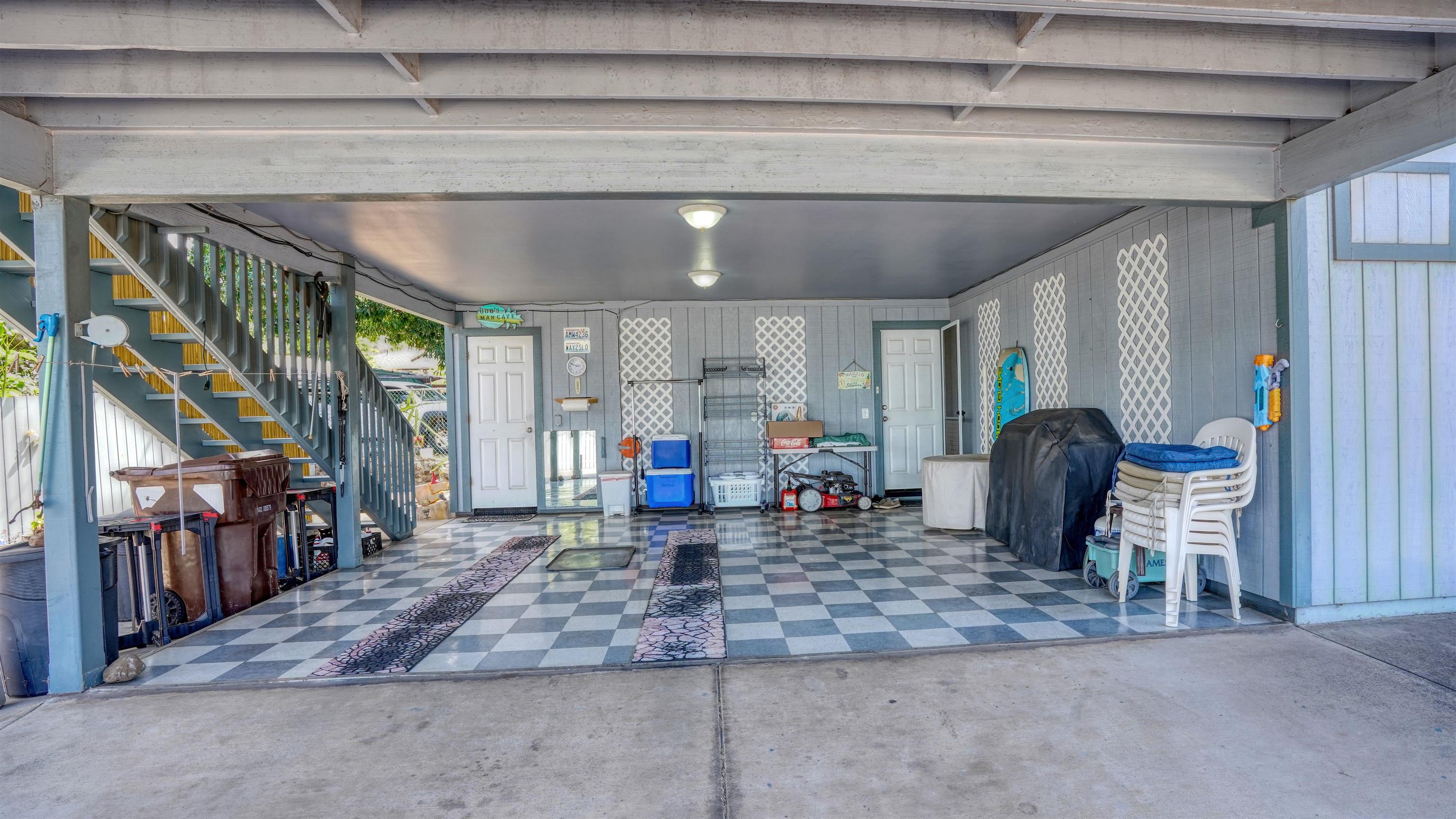 2170  Kahawai St Happy Valley, Wailuku home - photo 7 of 49