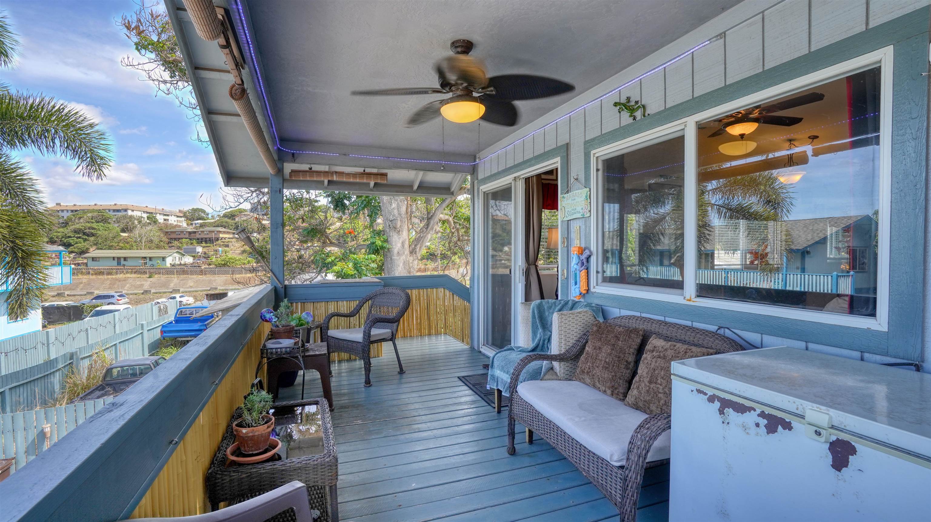 2170  Kahawai St Happy Valley, Wailuku home - photo 10 of 49