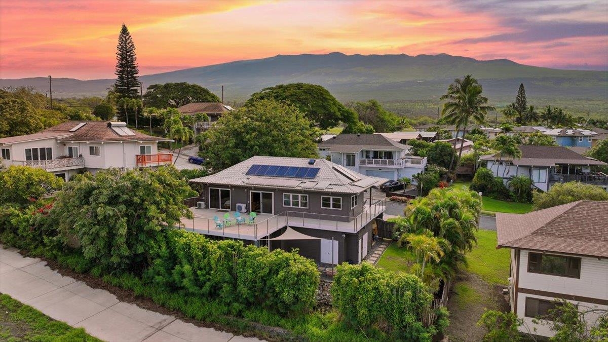 2174  Aluna Pl , Kihei home - photo 2 of 50