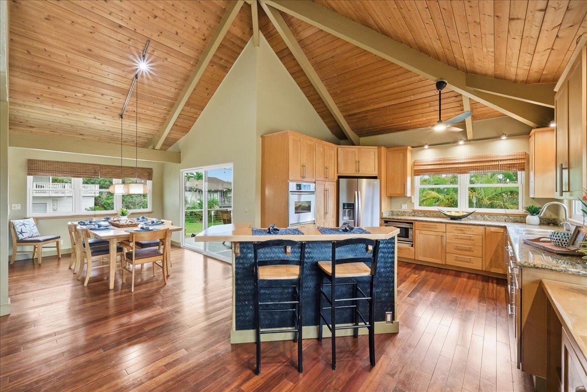 2174  Aluna Pl , Kihei home - photo 8 of 50