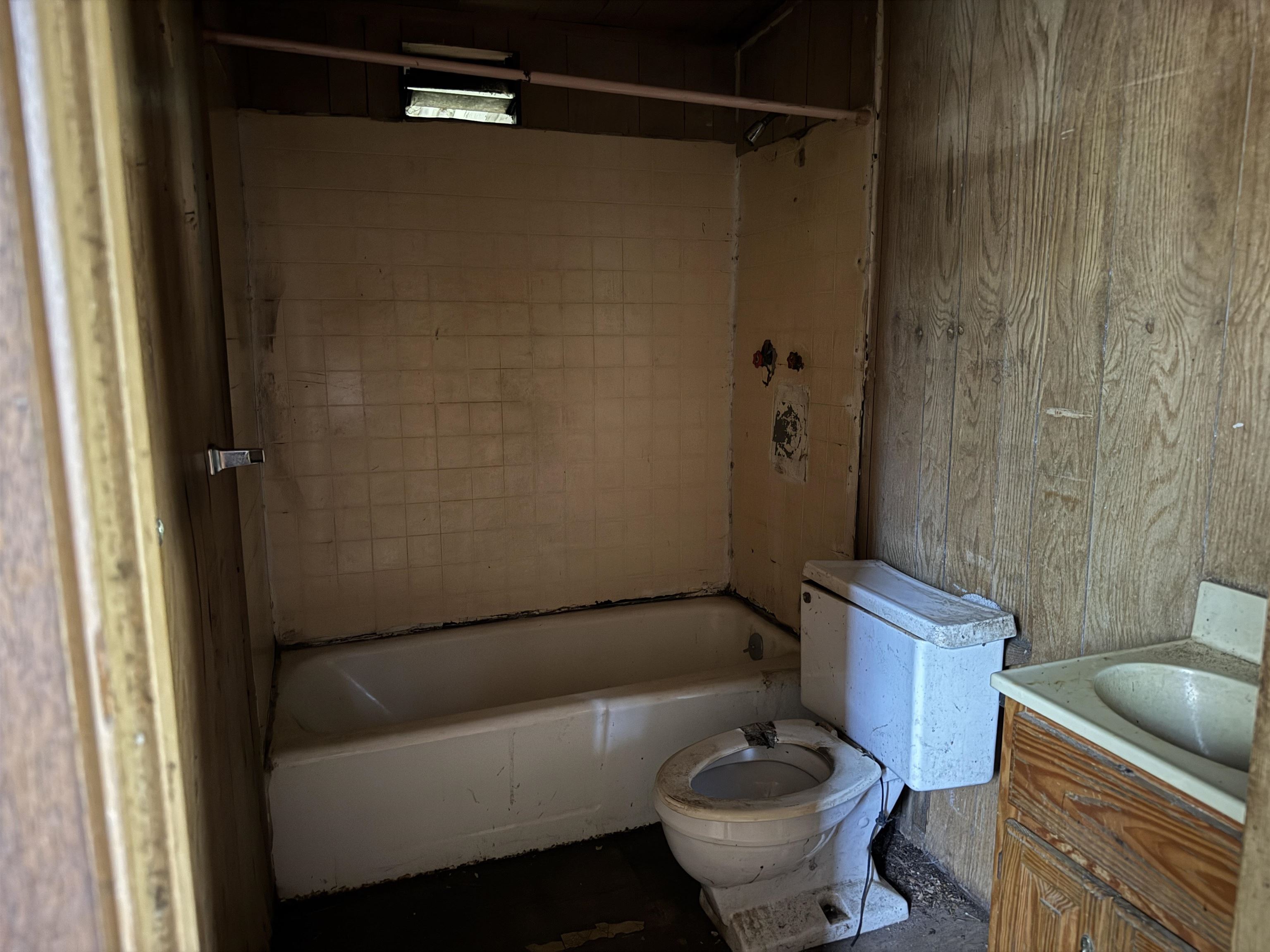 2175  Kauhikoa Rd , Haiku home - photo 12 of 12