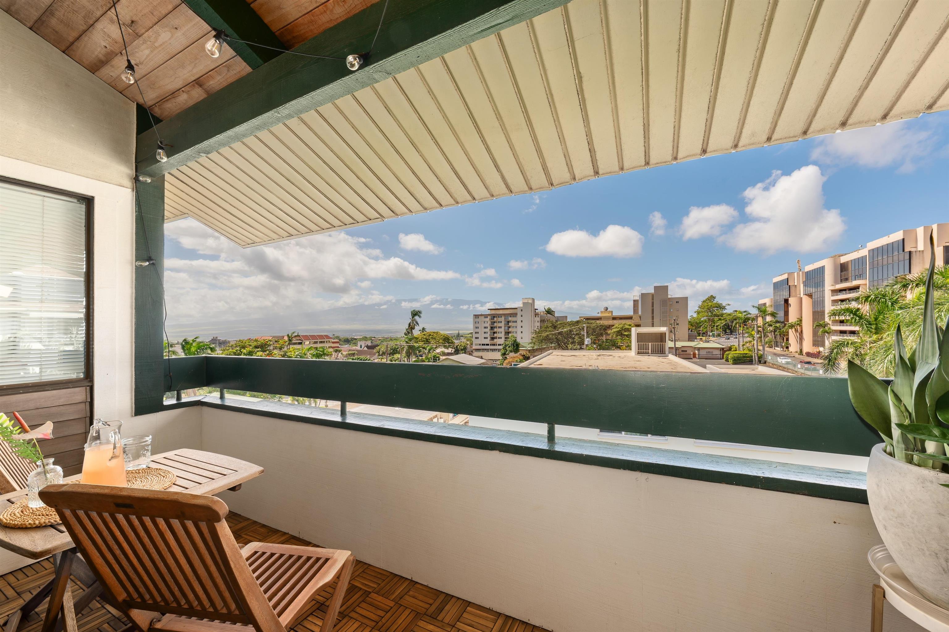 Iao Gardens condo # 302, Wailuku, Hawaii - photo 4 of 38