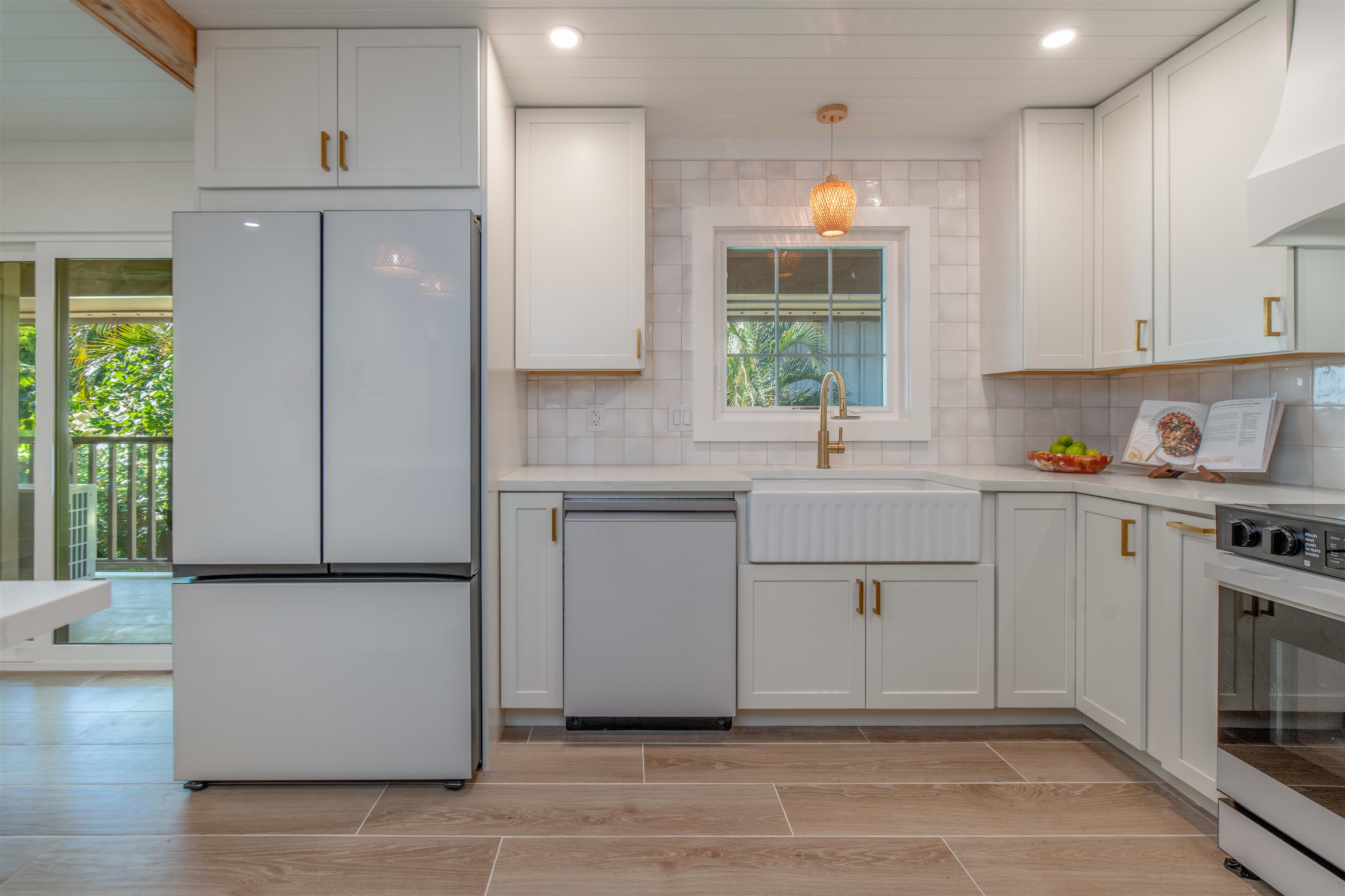 Kihei Cove condo # 202, Kihei, Hawaii - photo 2 of 42