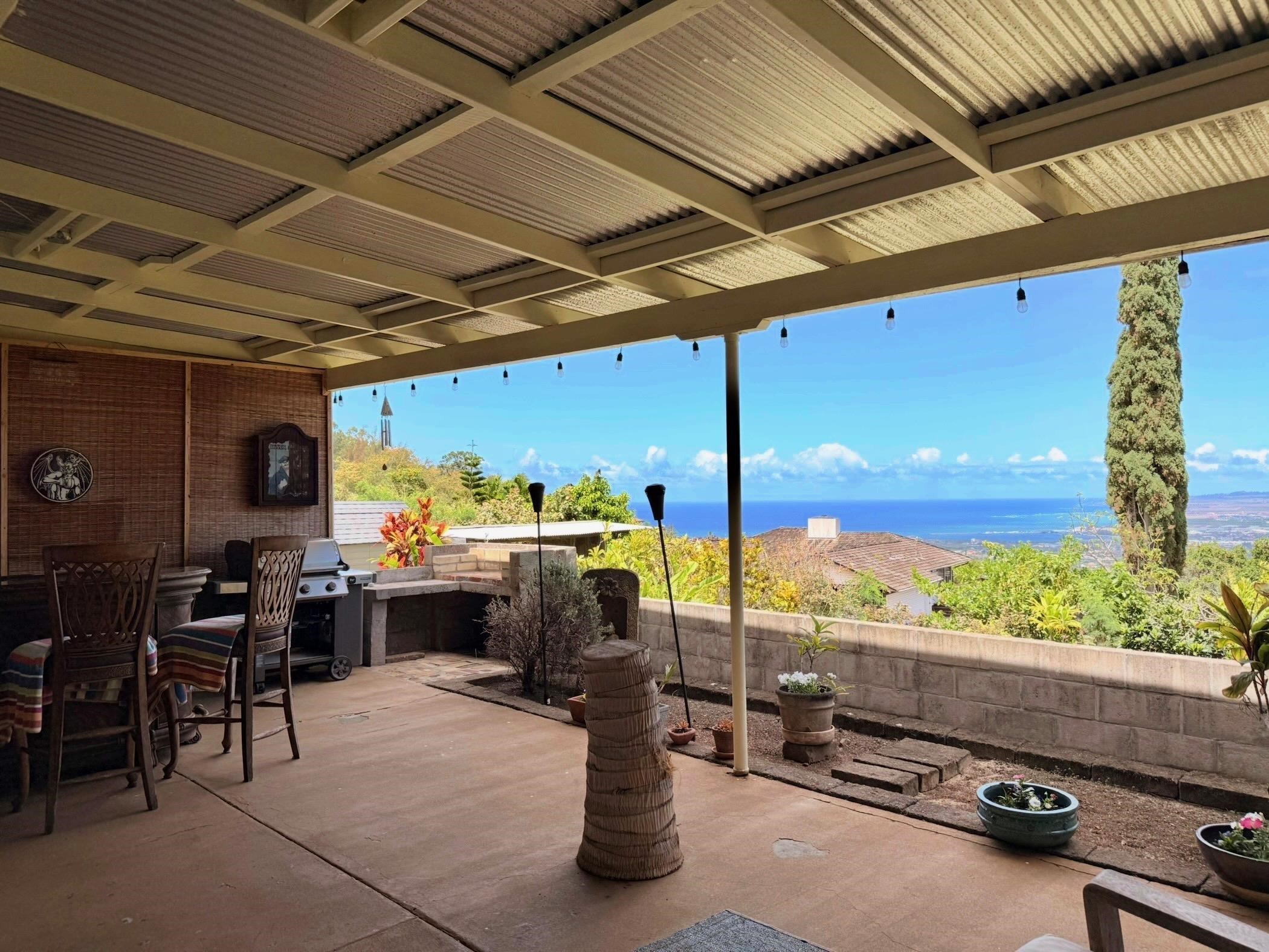 219  Ekoa Pl Wailuku Heights, Wailuku home - photo 28 of 44