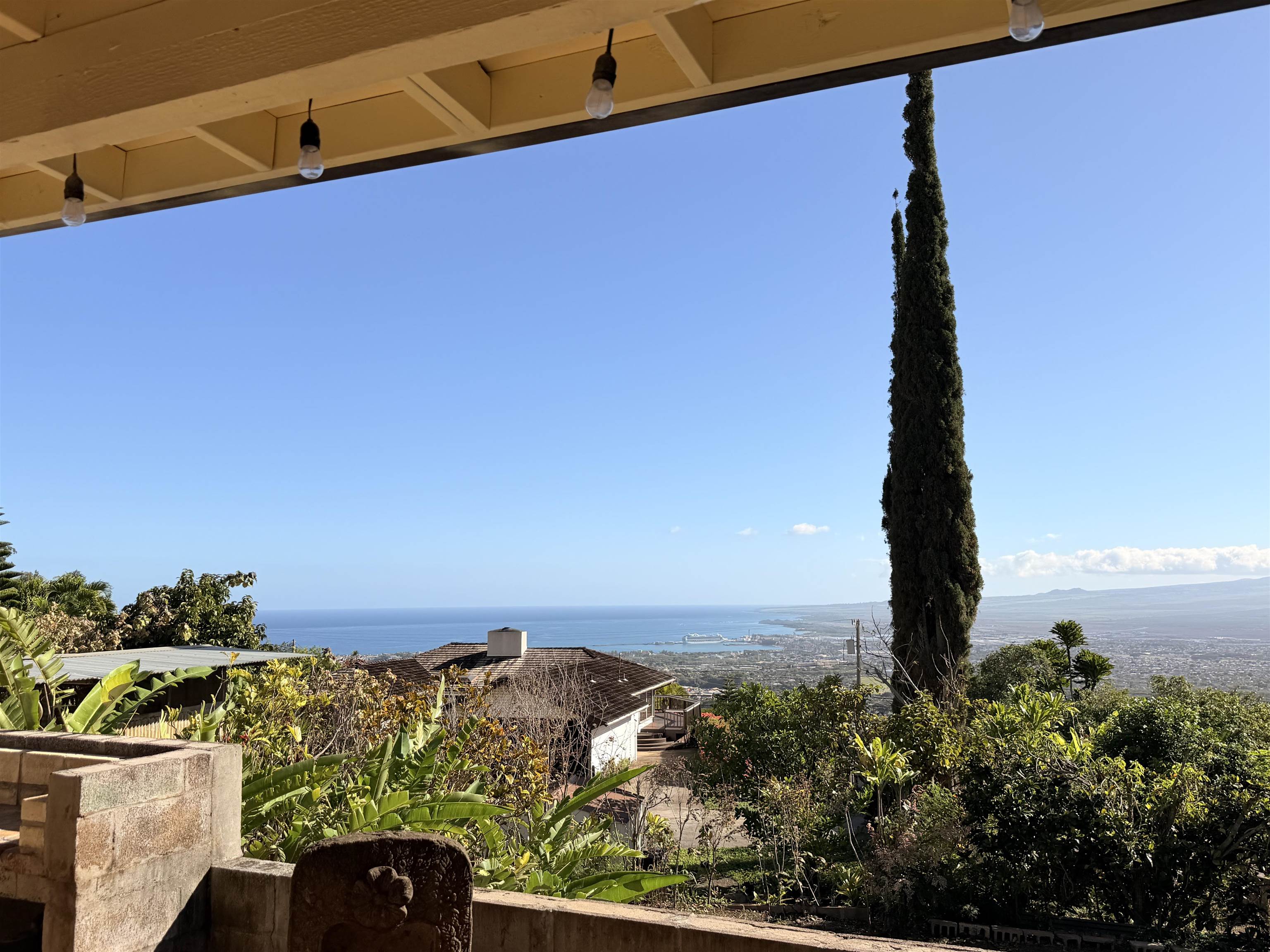 219  Ekoa Pl Wailuku Heights, Wailuku home - photo 9 of 50