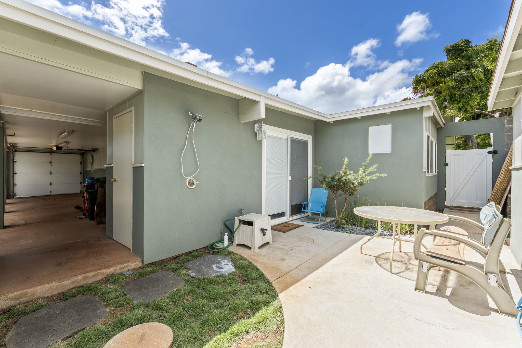 219  Kenolio Rd North Kihei, Kihei home - photo 33 of 41