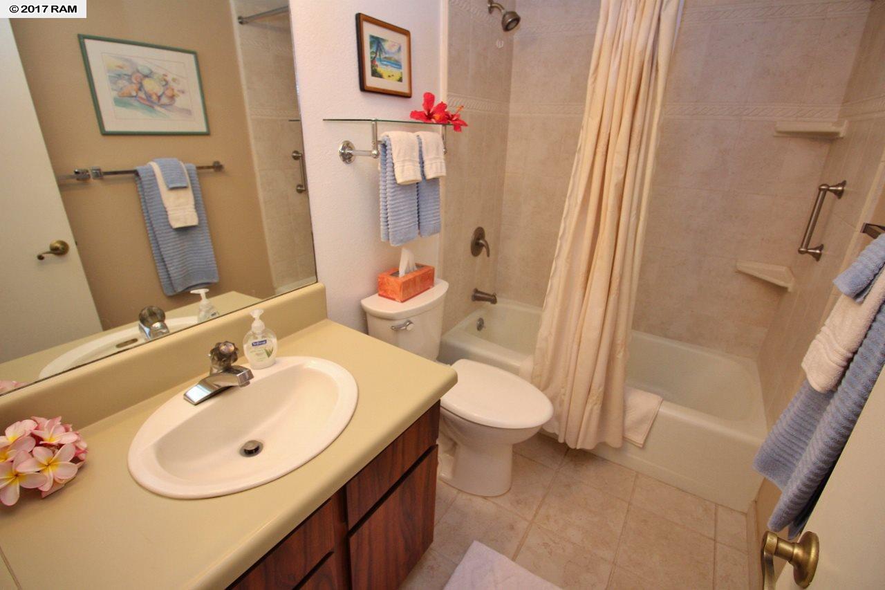 Maui Vista condo # 1216, Kihei, Hawaii - photo 4 of 23