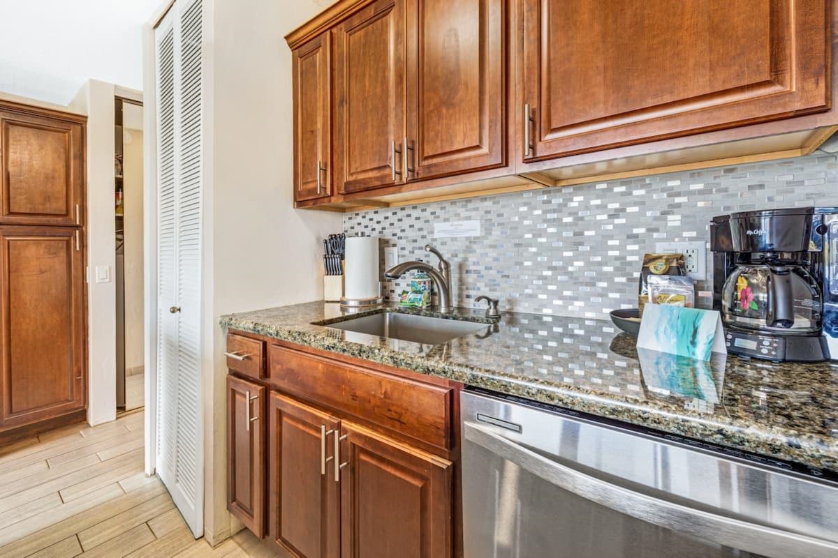 Maui Vista condo # 1305, Kihei, Hawaii - photo 13 of 19