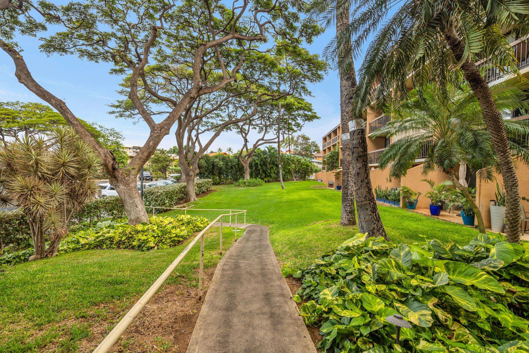 Maui Vista condo # 2211, Kihei, Hawaii - photo 20 of 40