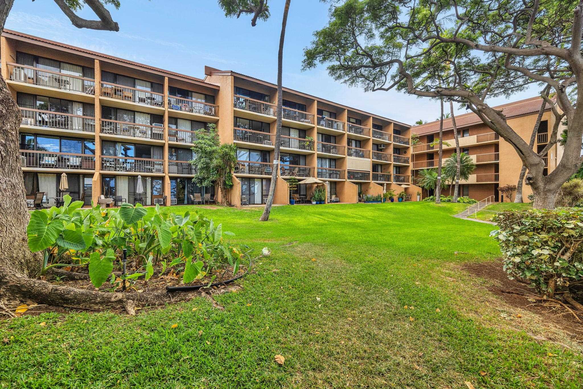 Maui Vista condo # 2211, Kihei, Hawaii - photo 21 of 40