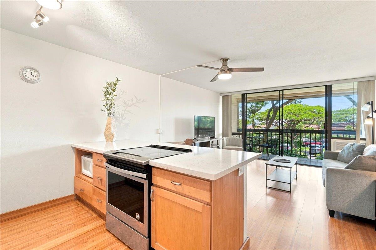 Maui Vista condo # 2215, Kihei, Hawaii - photo 14 of 25