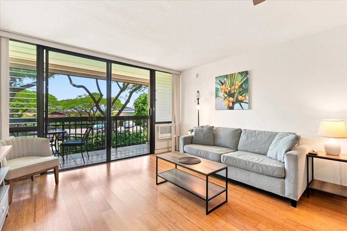 Maui Vista condo # 2215, Kihei, Hawaii - photo 5 of 25