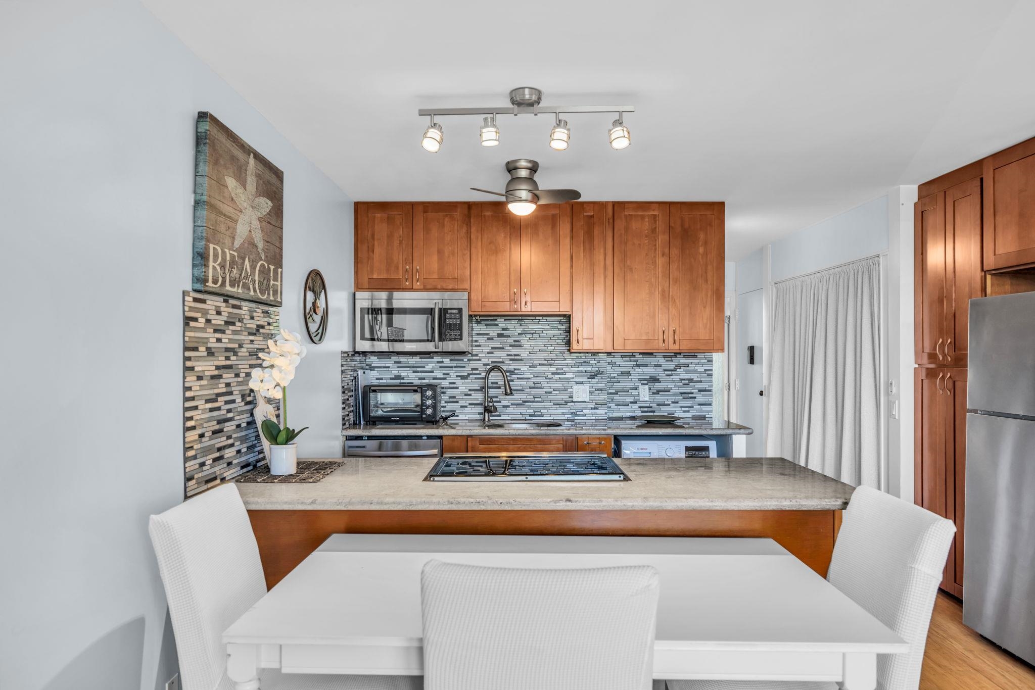 Maui Vista condo # 2216, Kihei, Hawaii - photo 13 of 25