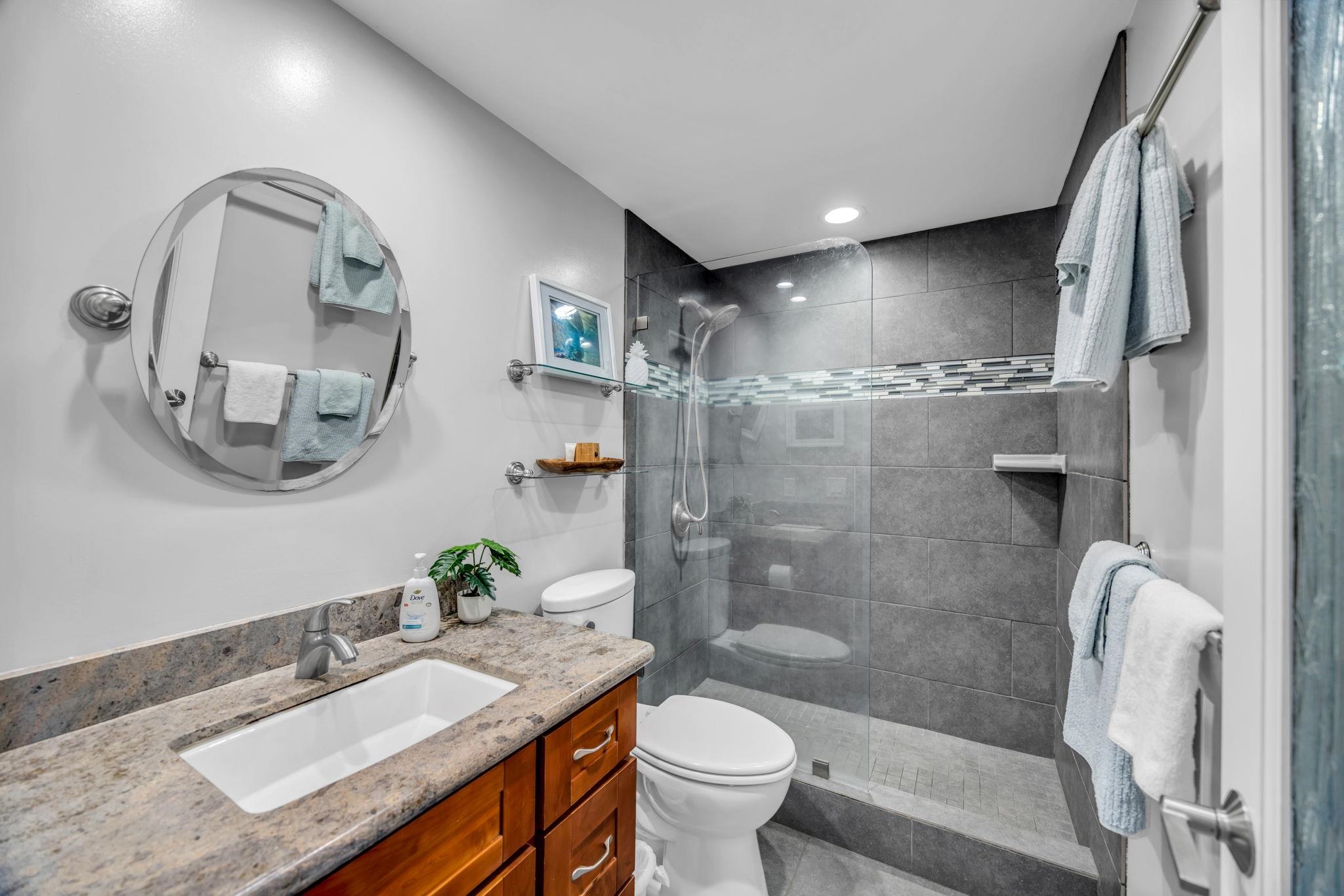 Maui Vista condo # 2216, Kihei, Hawaii - photo 4 of 25