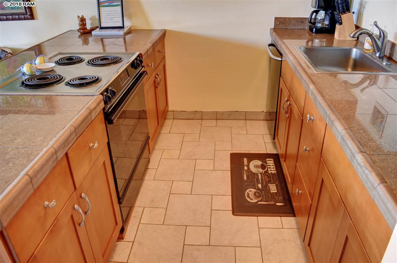 Maui Vista condo # 2306, Kihei, Hawaii - photo 9 of 13