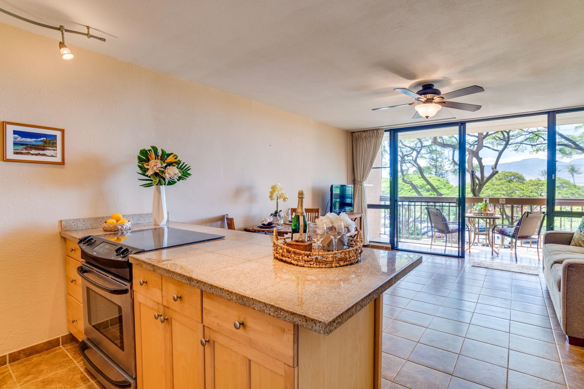 Maui Vista condo # 2317, Kihei, Hawaii - photo 6 of 32