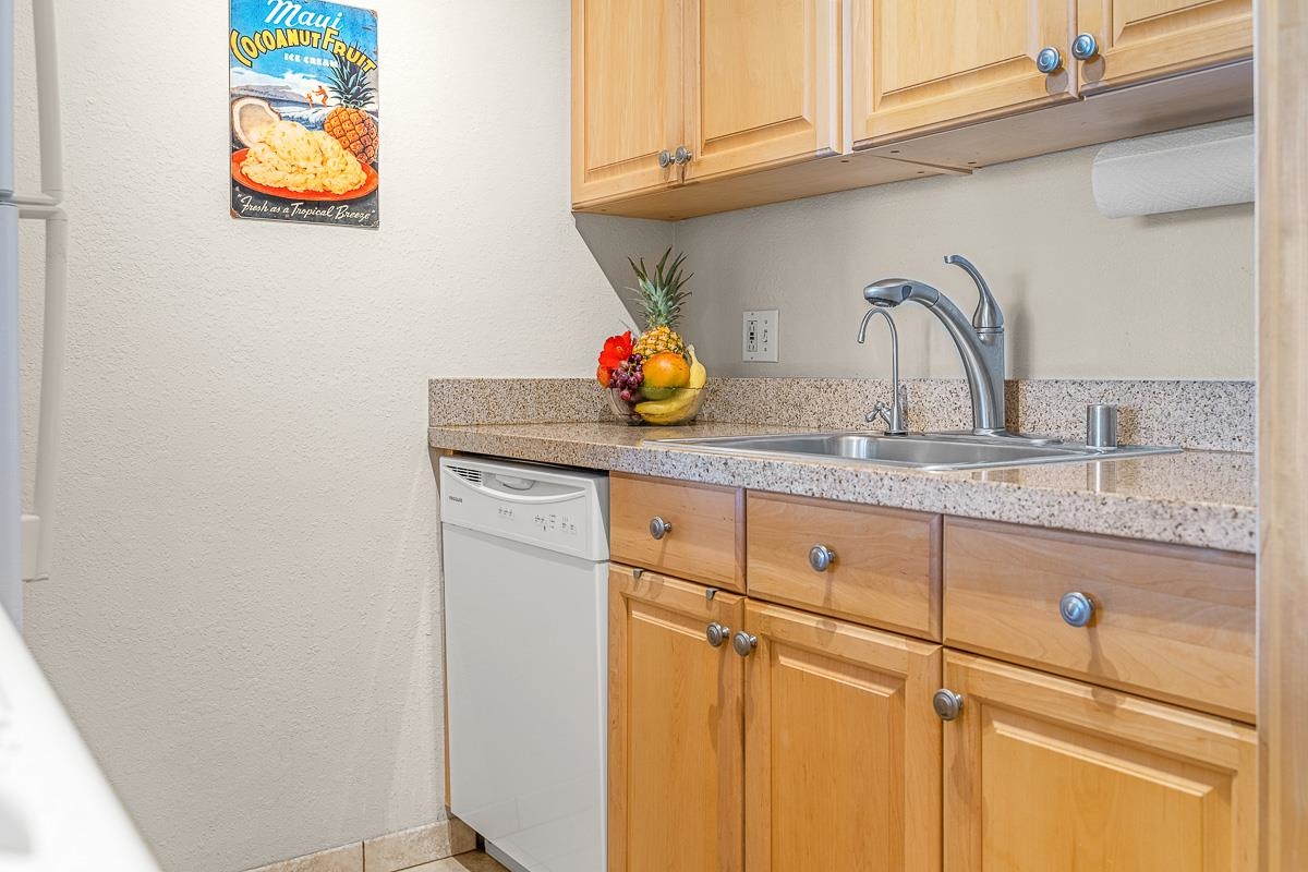 Maui Vista condo # 2318, Kihei, Hawaii - photo 13 of 30