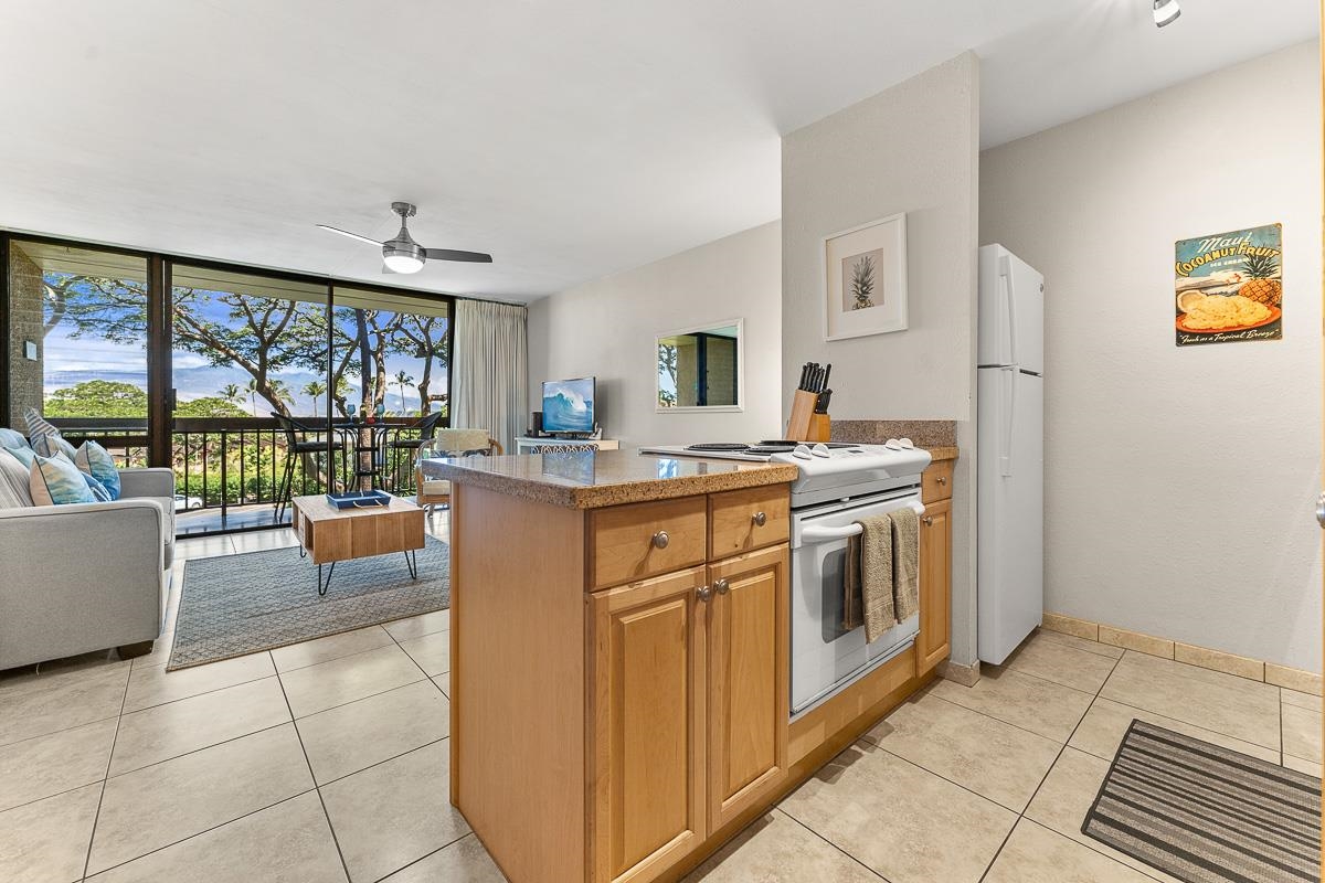 Maui Vista condo # 2318, Kihei, Hawaii - photo 5 of 30