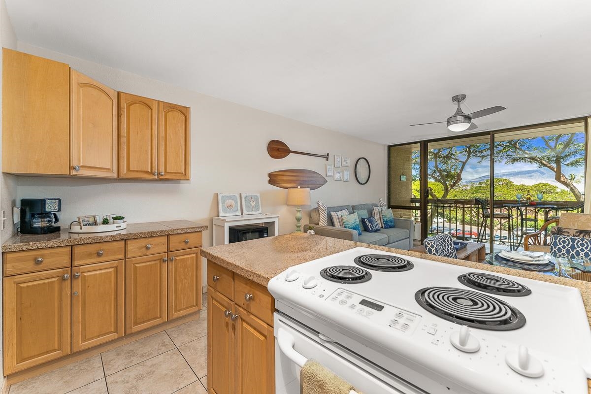 Maui Vista condo # 2318, Kihei, Hawaii - photo 7 of 30