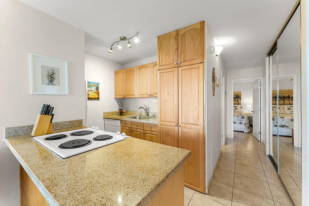 Maui Vista condo # 2318, Kihei, Hawaii - photo 10 of 30