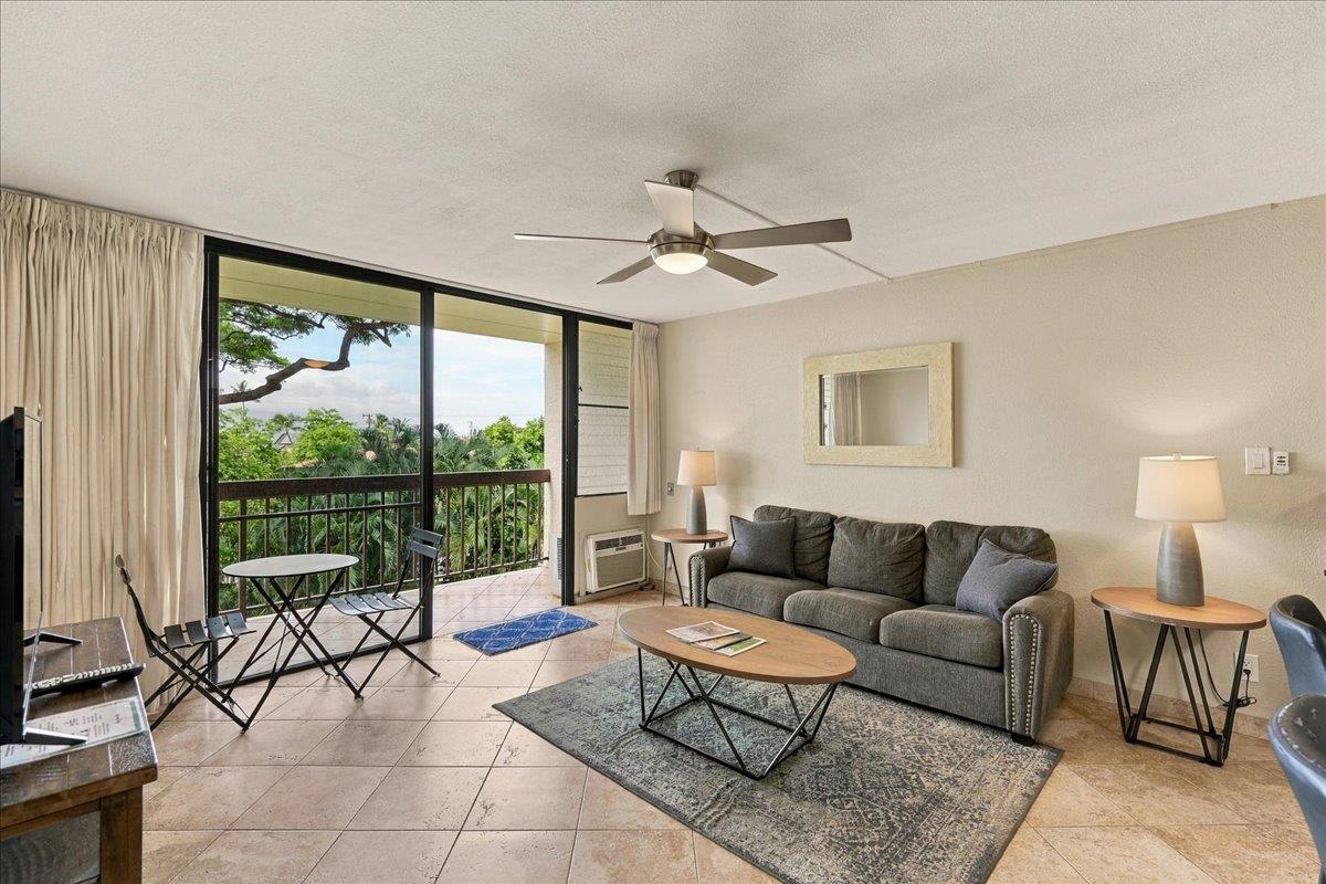 Maui Vista condo # 2321, Kihei, Hawaii - photo 3 of 30