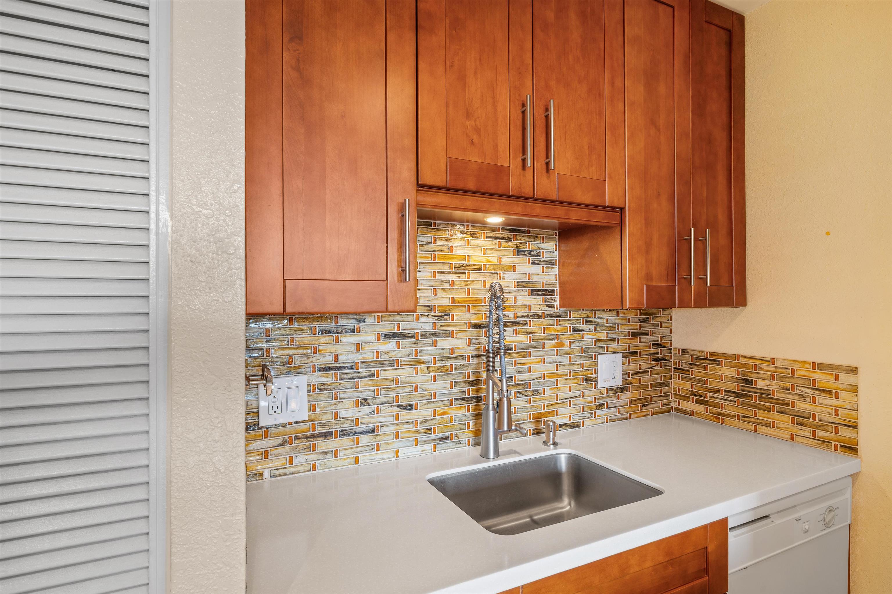 Maui Vista condo # 2323, Kihei, Hawaii - photo 12 of 36