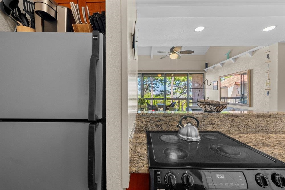 Maui Vista condo # 2413, Kihei, Hawaii - photo 14 of 32