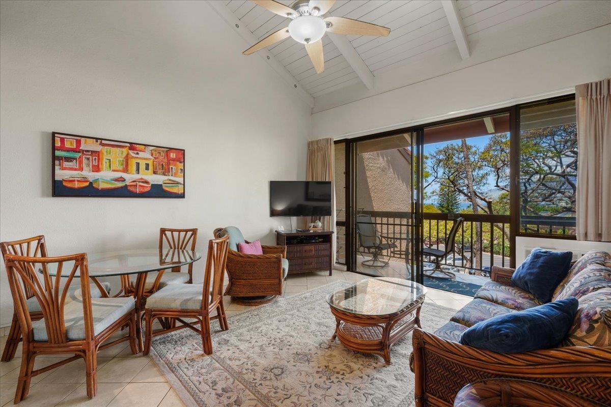 Maui Vista condo # 2419, Kihei, Hawaii - photo 5 of 26