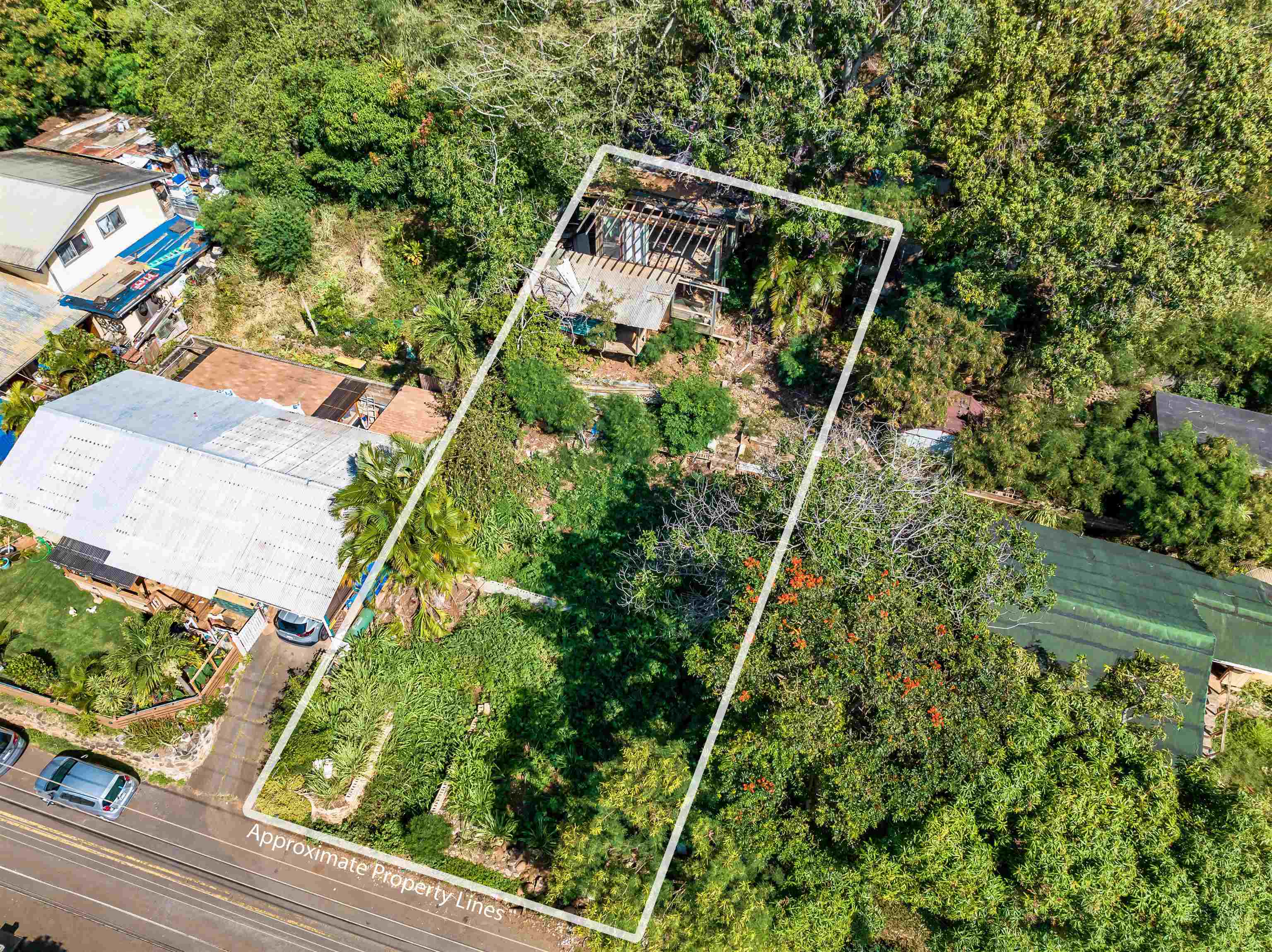 2198  Mokuhau Rd , Wailuku home - photo 2 of 14