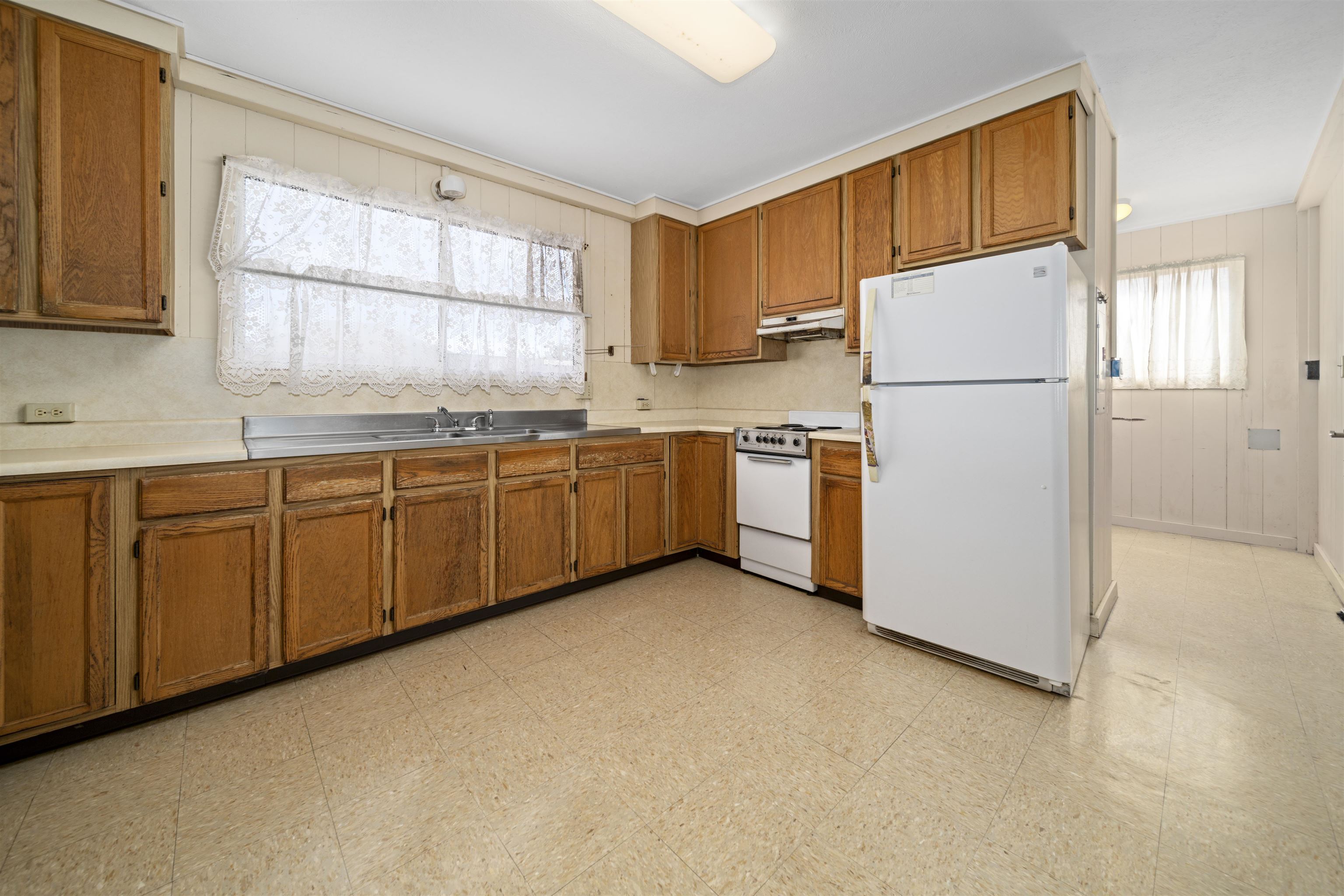 22  Maluhia Dr Dr , Wailuku home - photo 8 of 27