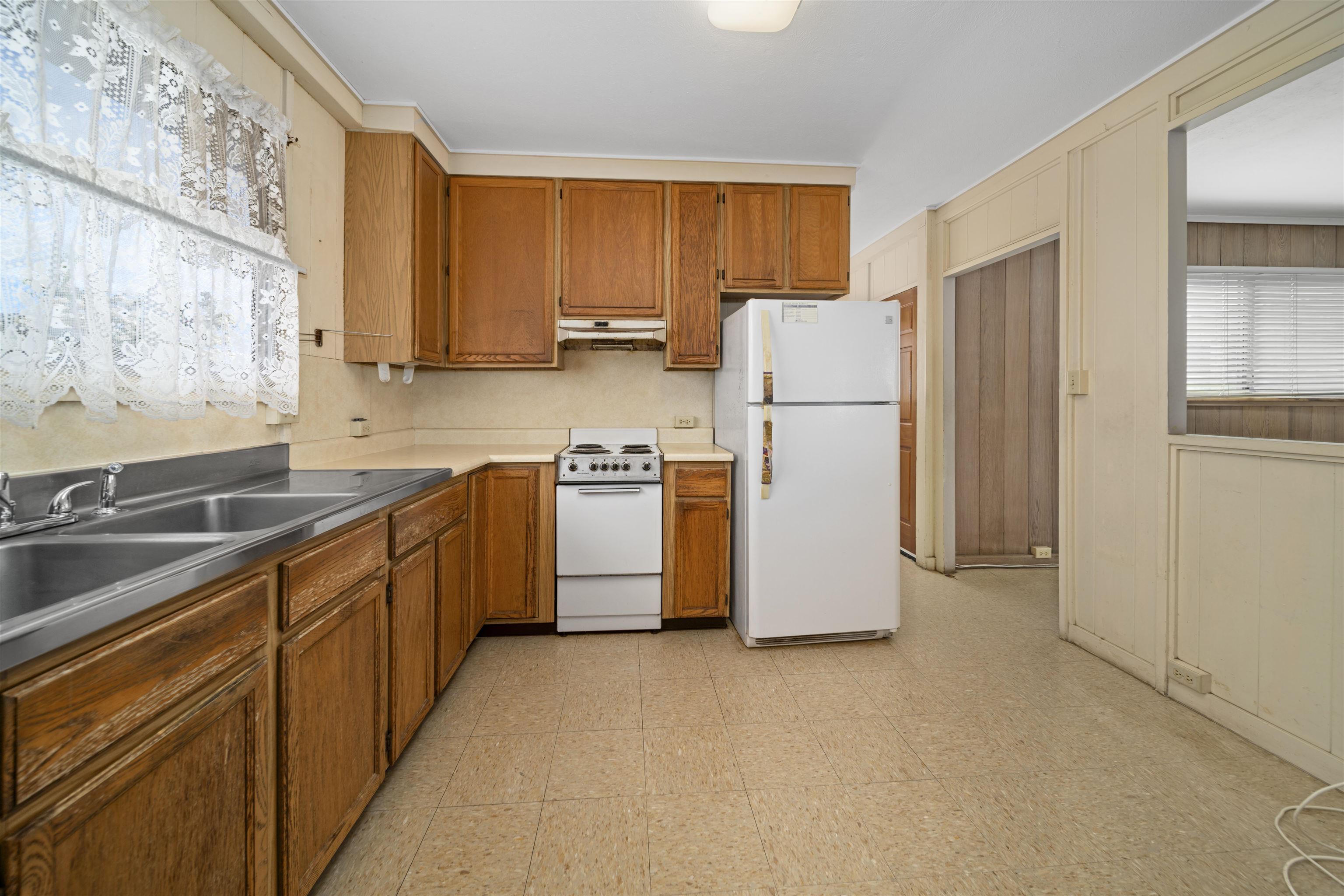 22  Maluhia Dr Dr , Wailuku home - photo 9 of 27