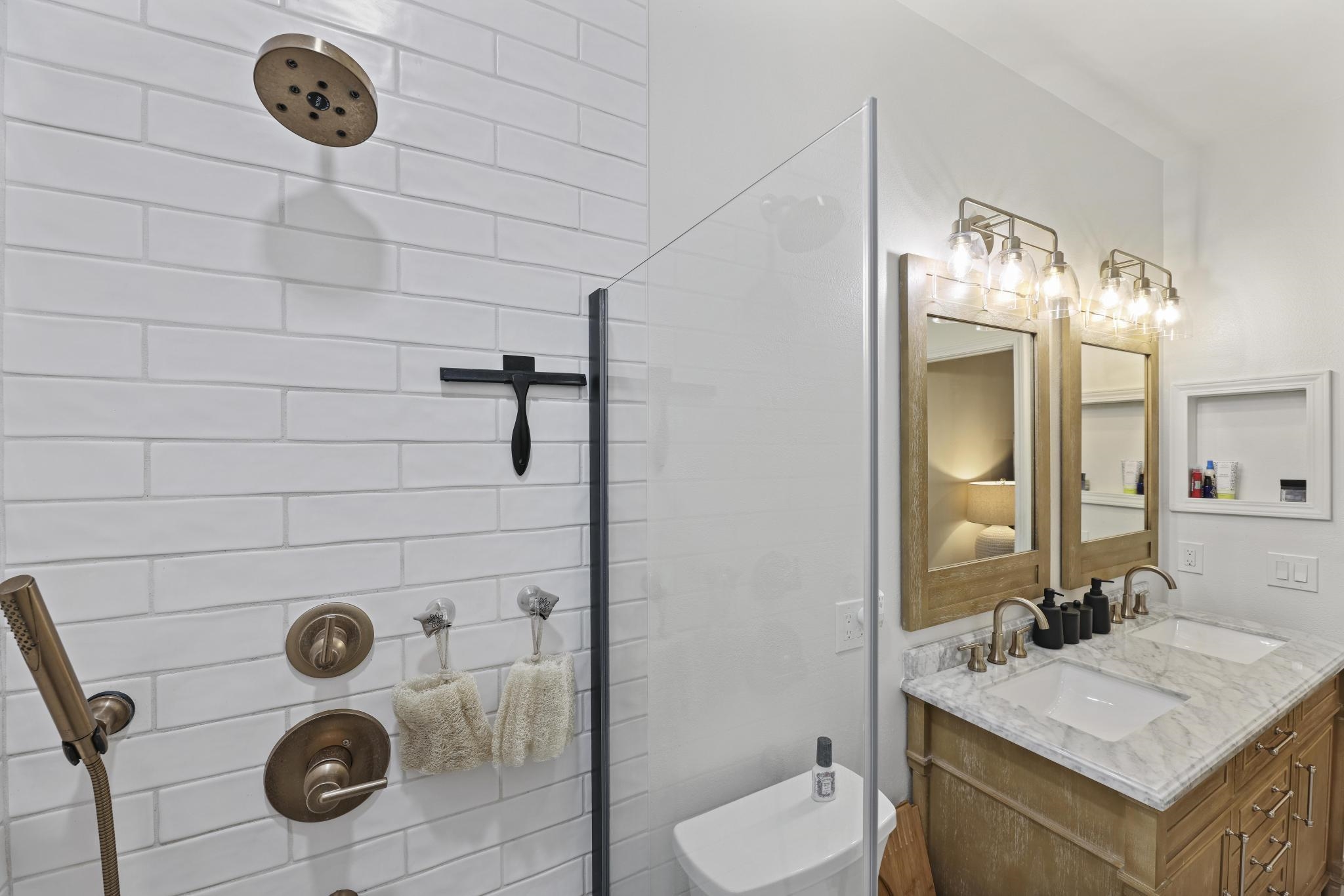 Napili Villas condo # 16-1, Lahaina, Hawaii - photo 17 of 33