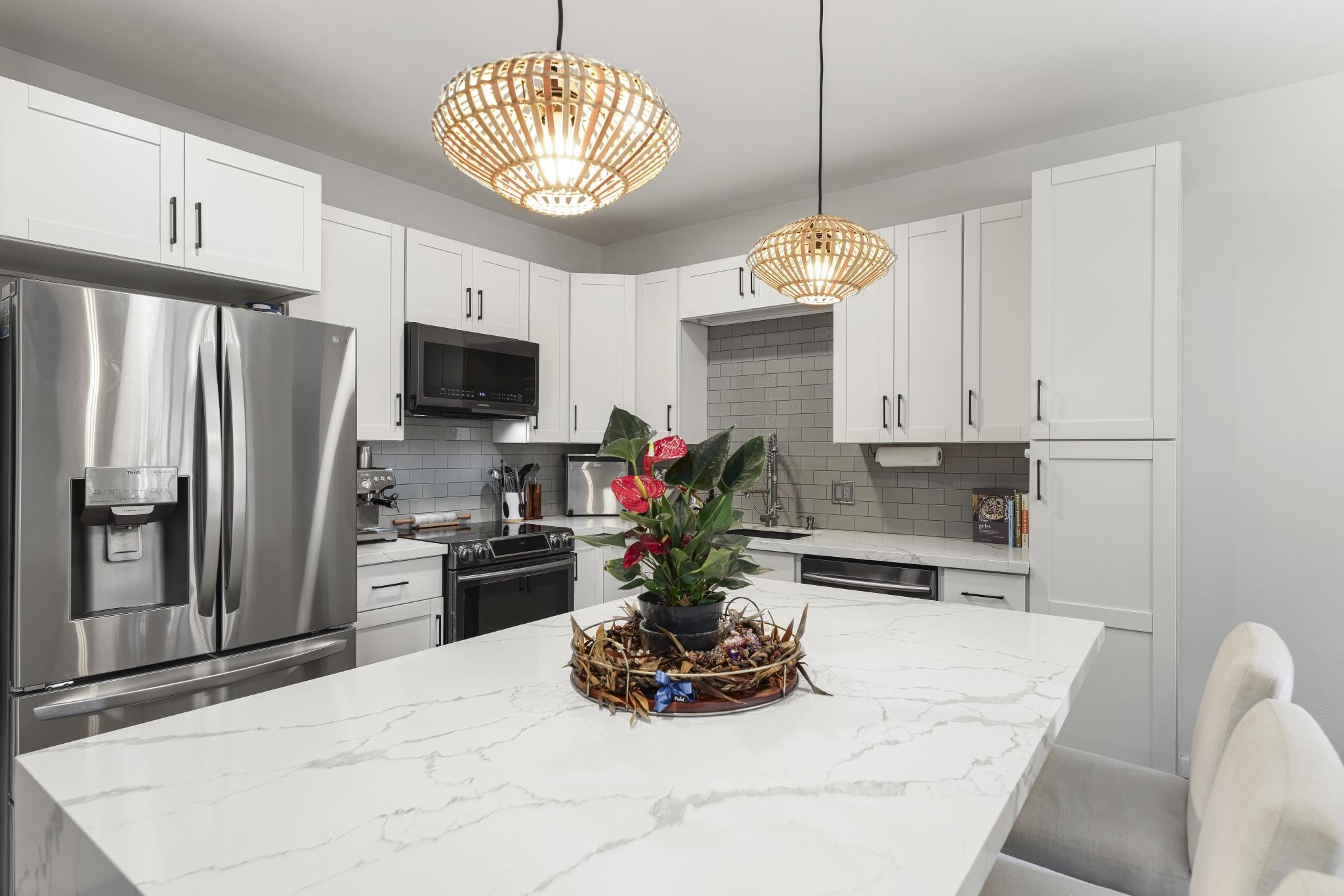 Napili Villas condo # 16-1, Lahaina, Hawaii - photo 3 of 33