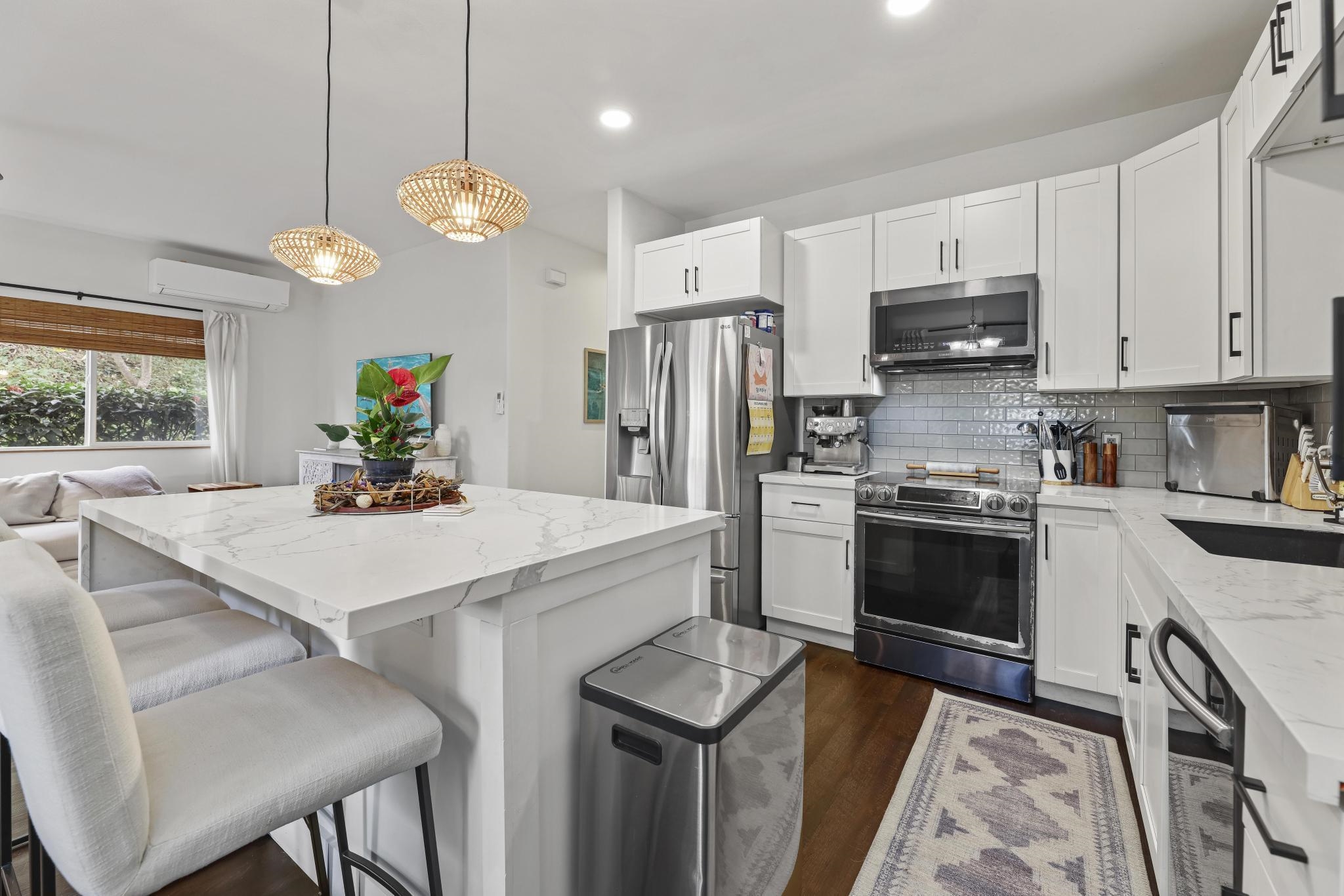 Napili Villas condo # 16-1, Lahaina, Hawaii - photo 5 of 33