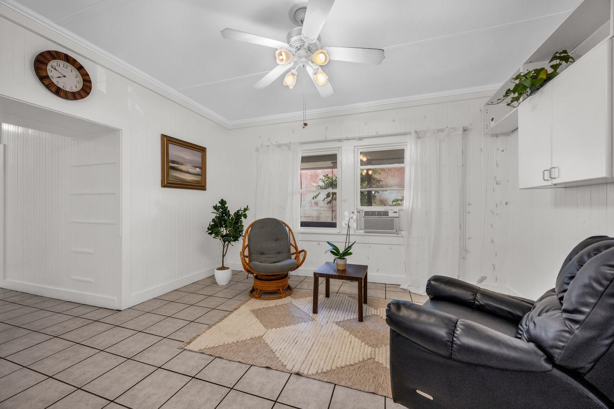 220  Hala Pl , Wailuku home - photo 14 of 46
