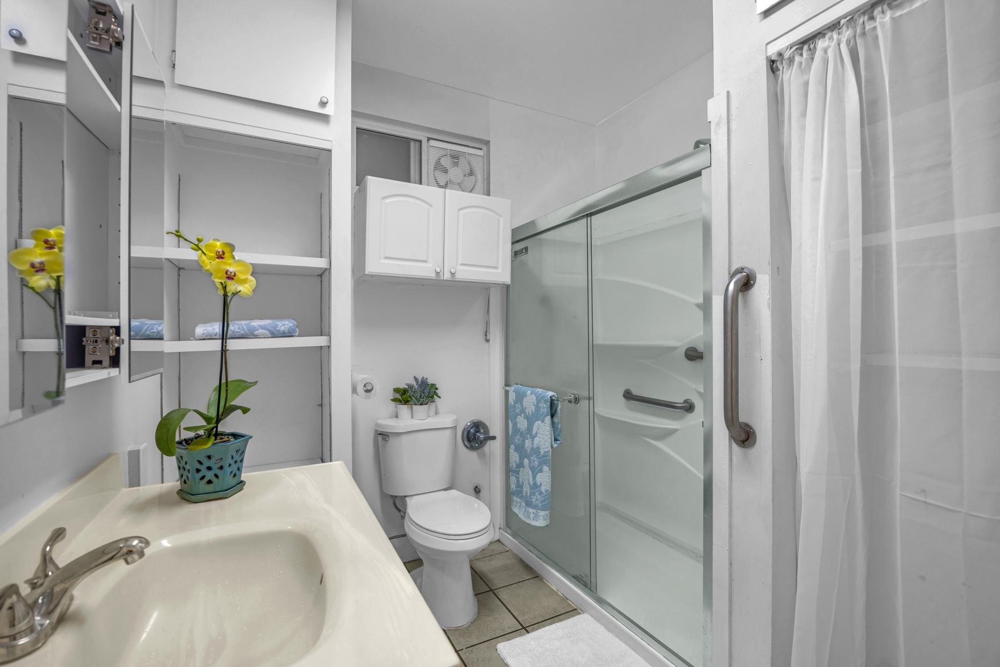 220  Hala Pl , Wailuku home - photo 18 of 46