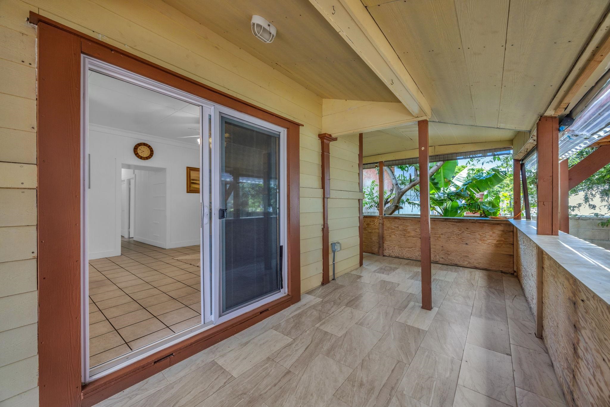 220  Hala Pl , Wailuku home - photo 4 of 46