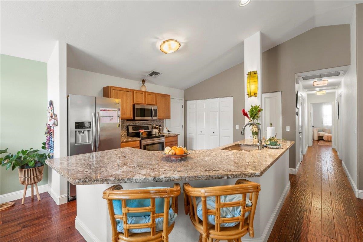 220  Oluea Cir Kamali'i Alayna, Kihei home - photo 5 of 35