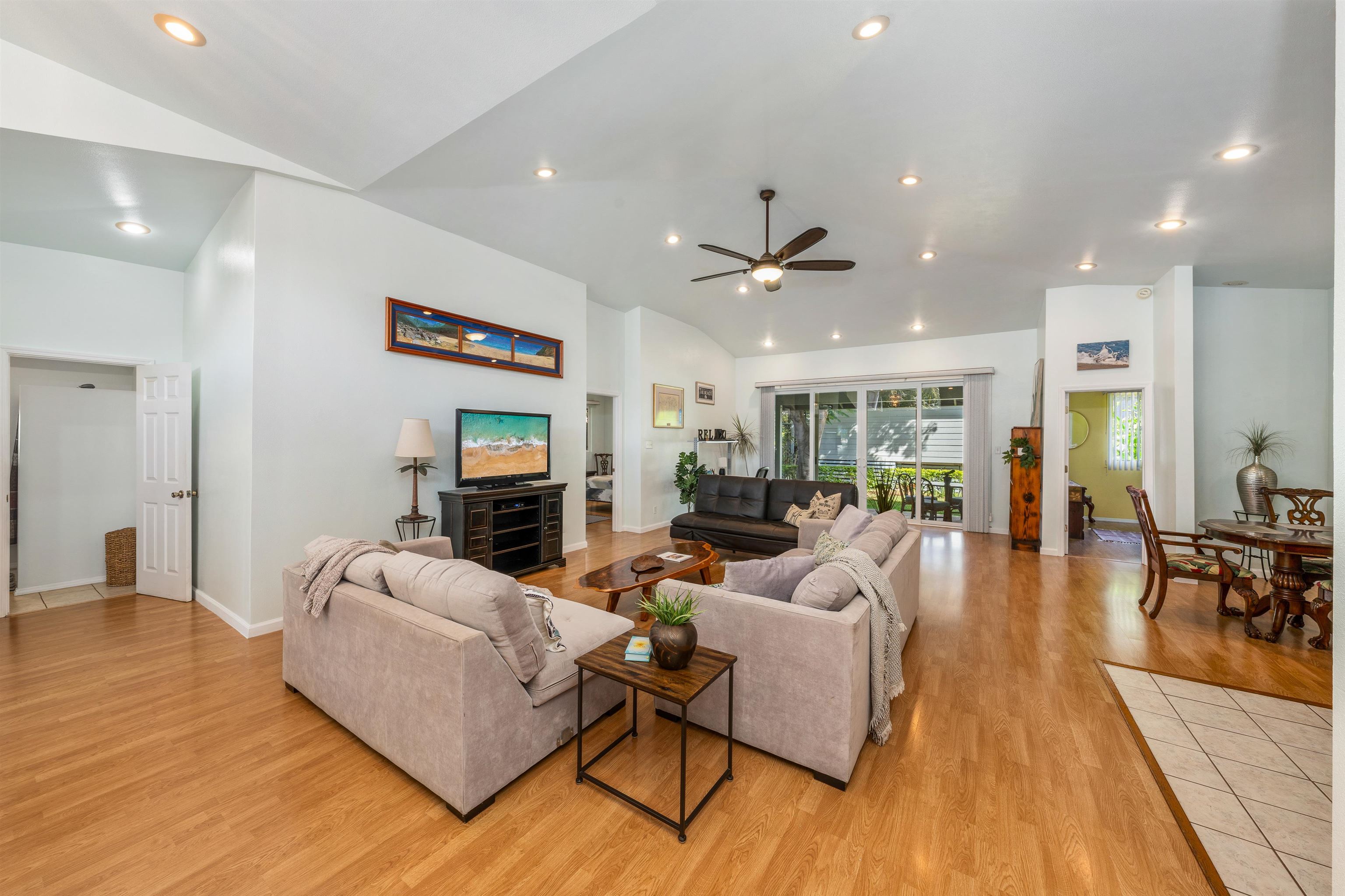 221  Mahie Pl Kilohana, Kihei home - photo 5 of 36