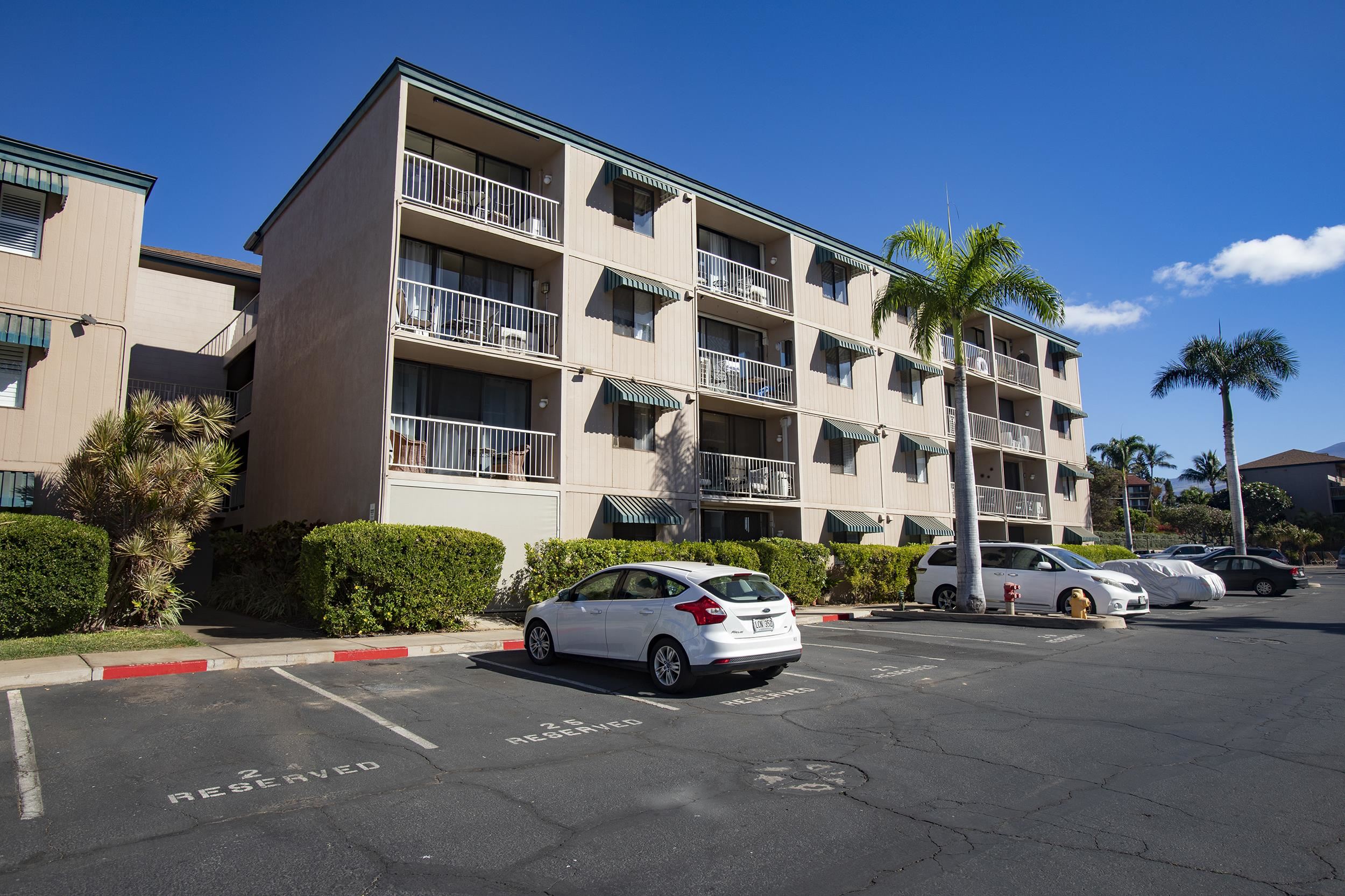 Pacific Shores condo # A401, Kihei, Hawaii - photo 25 of 34