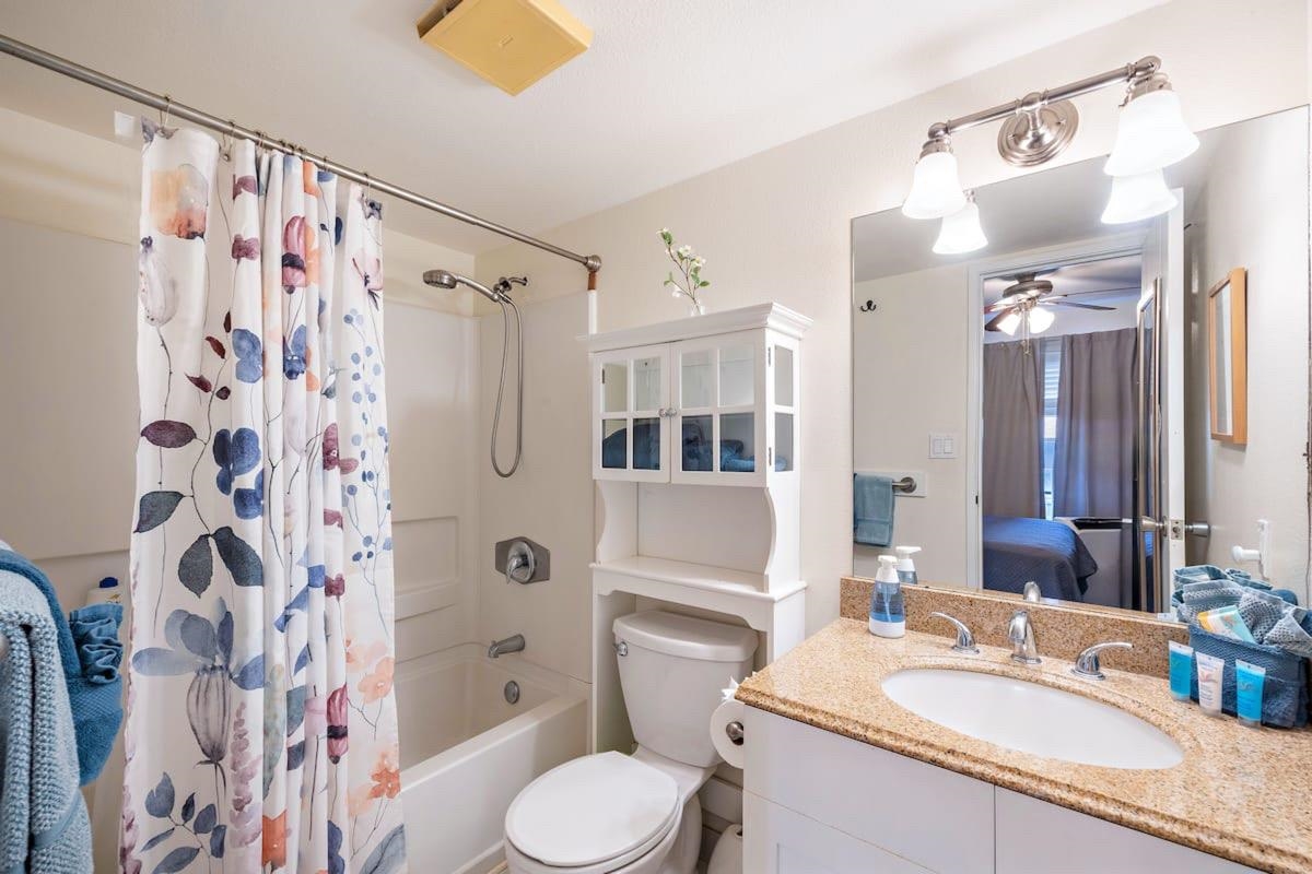 Pacific Shores condo # A408, Kihei, Hawaii - photo 22 of 28