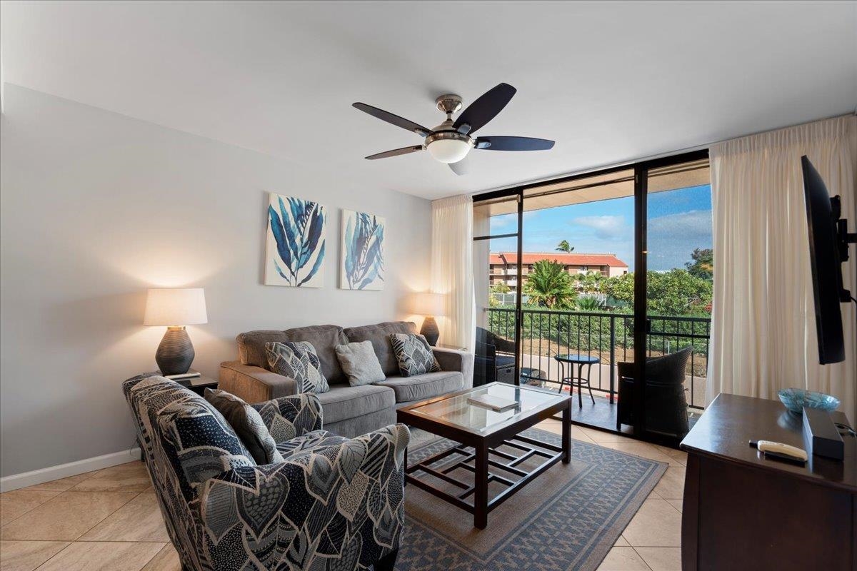 Pacific Shores condo # B303, Kihei, Hawaii - photo 11 of 37