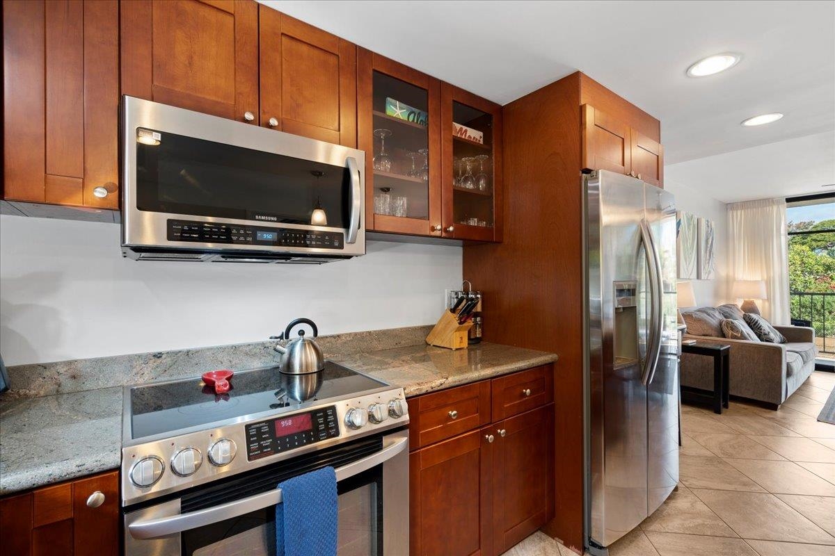 Pacific Shores condo # B303, Kihei, Hawaii - photo 18 of 37