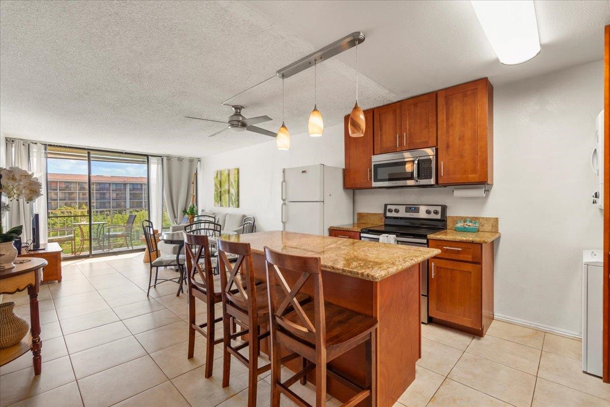 Pacific Shores condo # B313, Kihei, Hawaii - photo 31 of 37