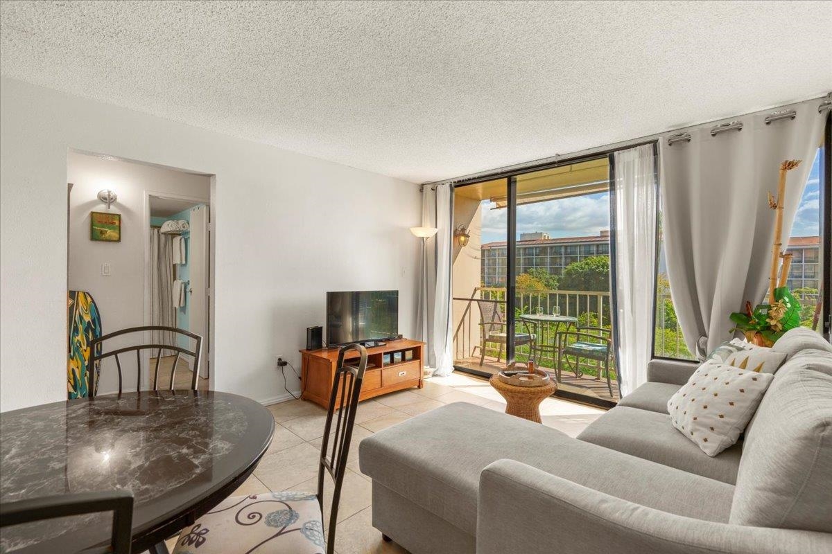 Pacific Shores condo # B313, Kihei, Hawaii - photo 10 of 43