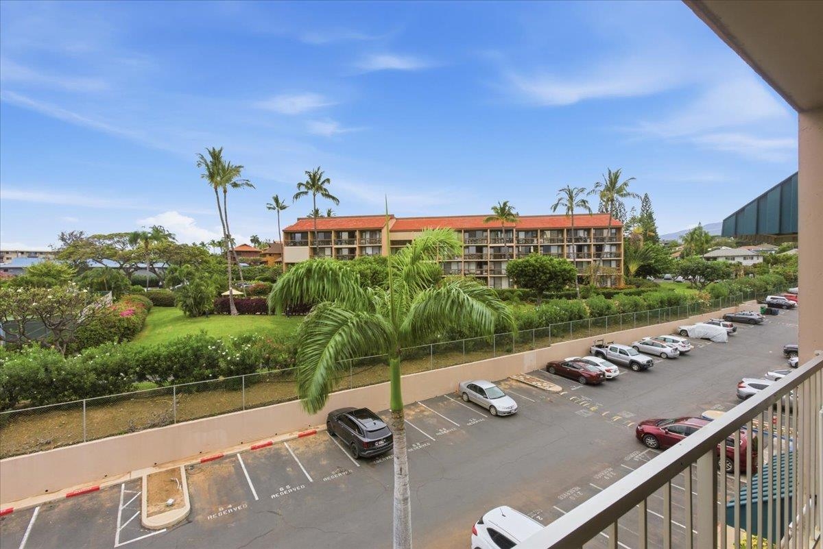 Pacific Shores condo # B403, Kihei, Hawaii - photo 11 of 41