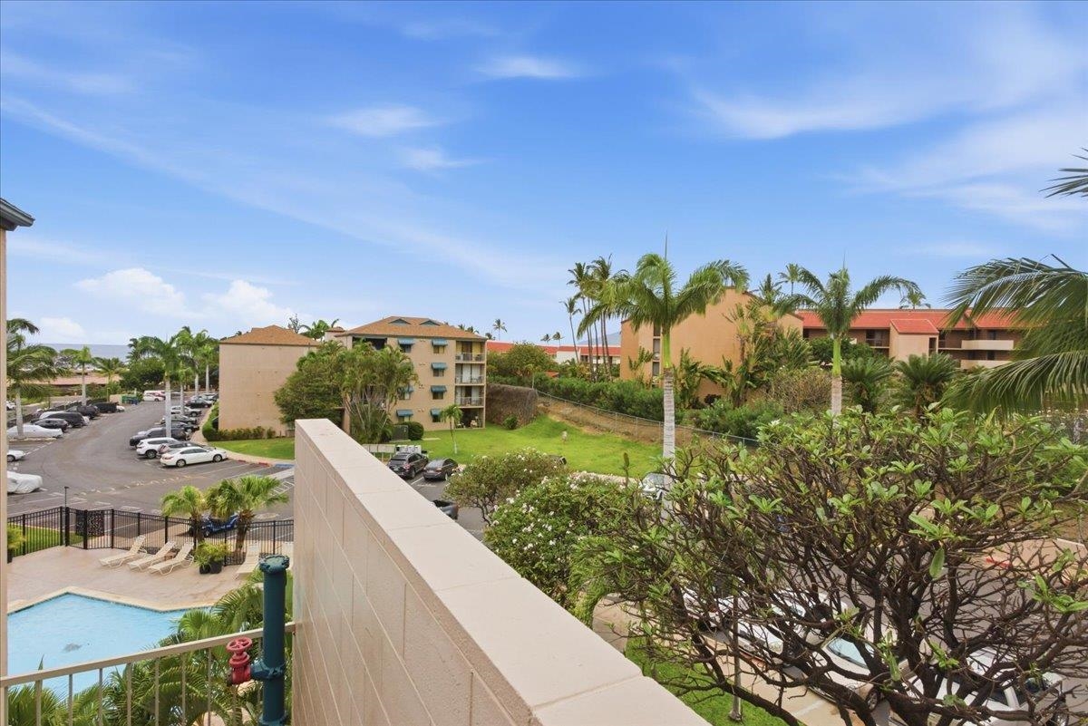 Pacific Shores condo # B403, Kihei, Hawaii - photo 12 of 41