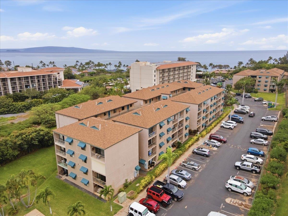 Pacific Shores condo # B403, Kihei, Hawaii - photo 38 of 41